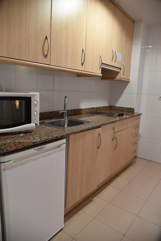 Apartamentos Ar Dosjoimi โยเรตเดมาร์ ภายนอก รูปภาพ