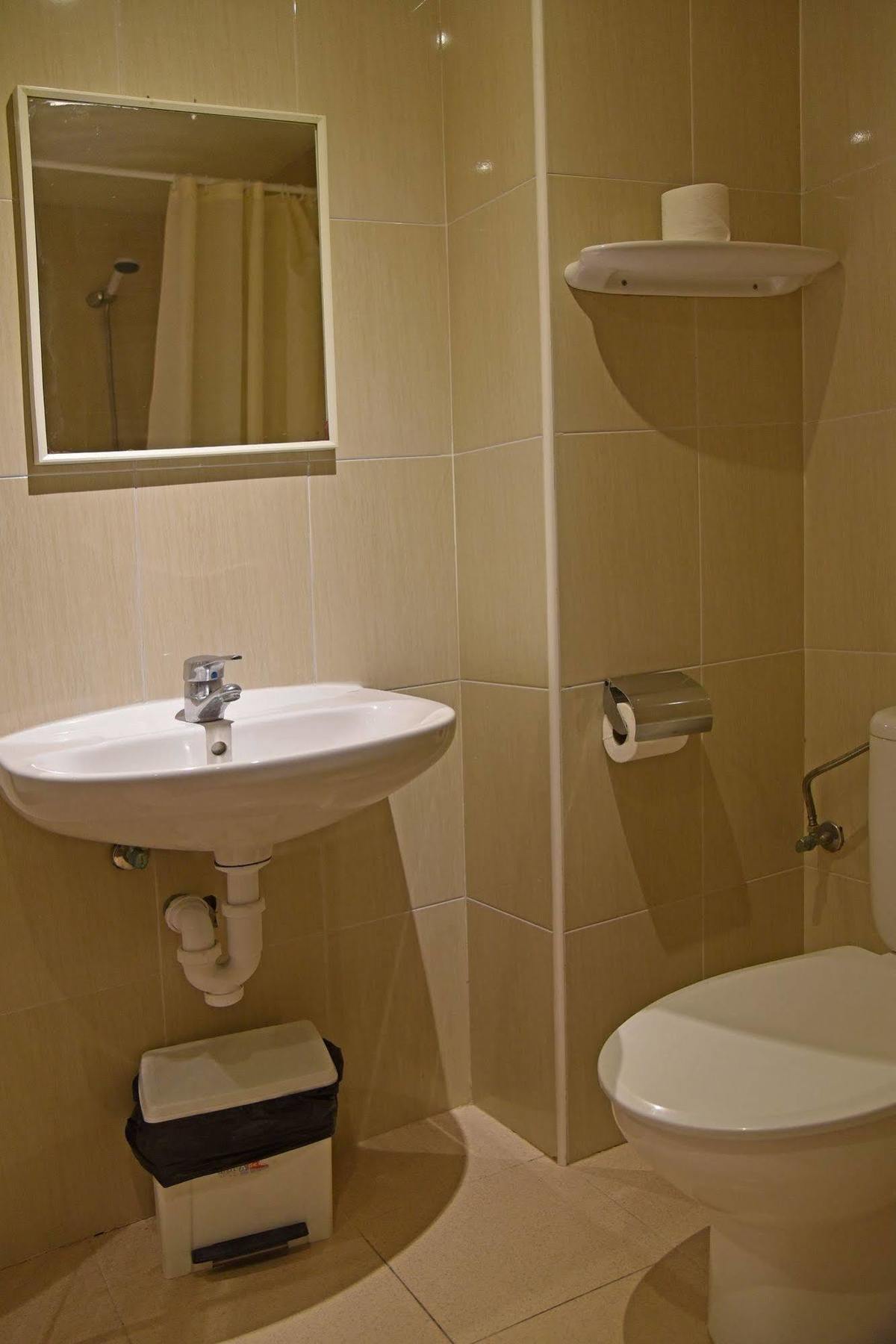 Apartamentos Ar Dosjoimi โยเรตเดมาร์ ภายนอก รูปภาพ